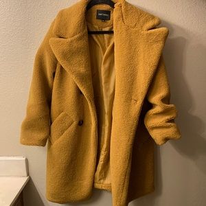 Super comfy burnt mustard color old fashion coat from driftwood